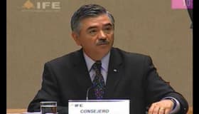 Presidente del IFE pide permanencia de consejeros ante creación del INE