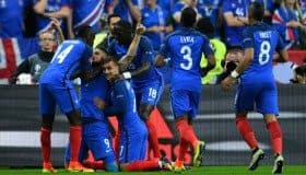 Francia termina con sueño de Islandia y ahora va contra Alemania