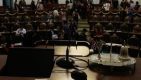 Piden más de 100 personalidades a ALDF frenar alcaldías cerradas