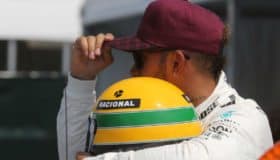 F1: Iguala Lewis Hamilton a Ayrton Senna con 65 "pole position" (Video)