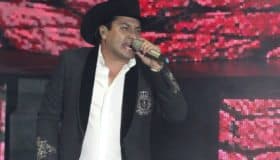 Julión vive "catástrofe", pero no es el fin de su carrera: Álvaro Cueva (Nota y video)