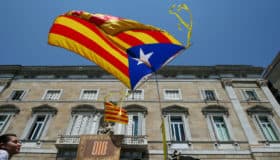 Gobierno español retira supervisión financiera a la Generalitat