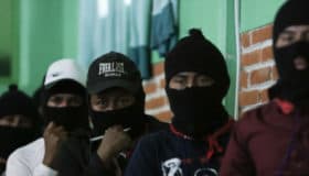 Desmiente EZLN al padre Solalinde; no han aceptado diálogo con AMLO