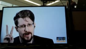 Edward Snowden espera obtener asilo en Francia
