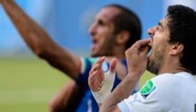 Disculpa Giorgio Chiellini colmillazo de Luis Suárez en Brasil 2014 | Video