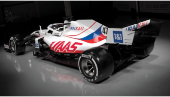 F1: Haas presenta su "rusificado" monoplaza para la temporada 2021 | Video