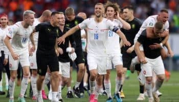 Euro 2020: Dan checos la campanada en Budapest | Video