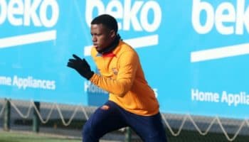 Rehúye Ansu Fati al cuchillo, opta por tratamiento conservador | Video