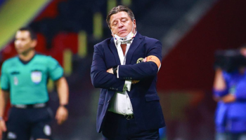 Visitan "amantes de lo ajeno" la casa de Miguel Herrera | Tuit