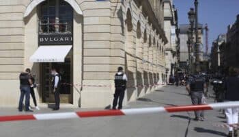 Millonario robo armado en una joyería de París