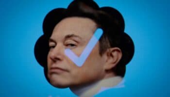 Famosos se ríen de sí mismos por perder su 'palomita azul' en Twitter