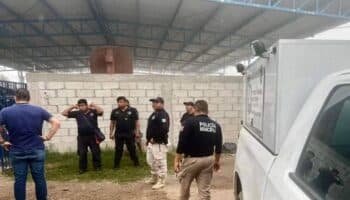 Niño cae a pozo y policía fallece al intentar rescatarlo