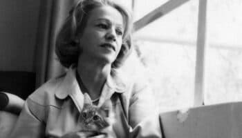 Una calavera dedicada a Elena Garro escrita por Patricia Rosas Lopátegui