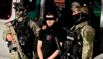 Aristegui en Vivo: Frenan extradición inmediata a EU de 'El Nini'; Acapulco, sede de Convención Bancaria 2024; Adopta un axolote y más 