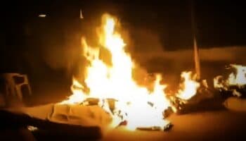 Disturbio durante traslado de reos deja a dos policías lesionados en Guerrero | Videos