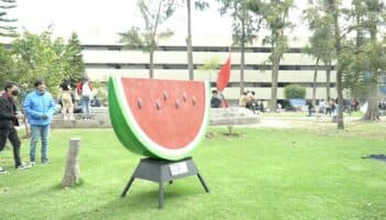 Con sandías gigantes la UAM rinde homenaje a Rufino Tamayo
