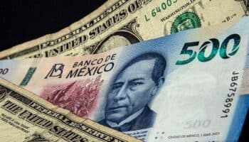 Peso mexicano avanza tras discurso inaugural Trump
