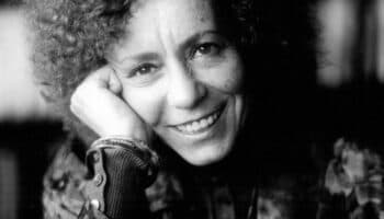 “Esther Seligson hizo de la raíz del individuo su laboratorio”: Geney Beltrán