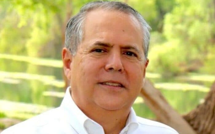 Ordenan restituir a Alcalde de Ahome, Sinaloa, acusado de presunto desvío en renta de patrullas: Abogado