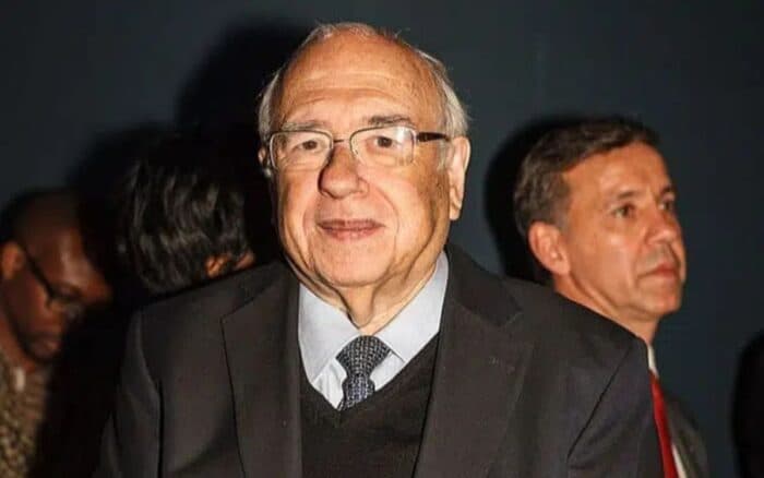 Escritor brasileño Luis Fernando Verissimo muere a los 88 años