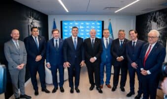 Analizan FIFA y Conmebol ampliar a 64 selecciones para el Mundial 2030 | Video