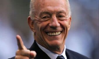 NFL: Multan a Jerry Jones por señal obscena a afición de Jets | Video