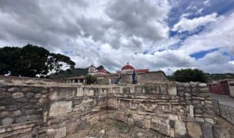 Ubican posible estructura funeraria en municipio de Oaxaca