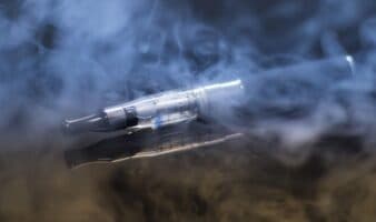 ENCODAT 2025 | Consumo de drogas en adultos crece; uso de cigarros electrónicos se duplica