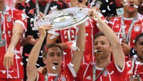 Despiden en Allianz Arena a dos leyendas: Xabi Alonso y Philipp Lahm (Video)
