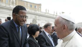 Hace feliz a Javier Sotomayor bendición del Papa Francisco I (Video)