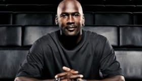 Michael Jordan planea crear equipo de Nascar con piloto afroamericano