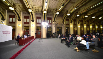 Publicidad de productos chatarra debería mostrar etiquetado de advertencia, señala López-Gatell