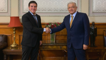 Pide Samuel García apoyo de AMLO para destituir a fiscal