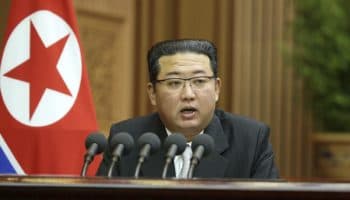 Kim Jong Un rechaza dialogar con EU y anuncia el restablecimiento de comunicación con Corea del Sur