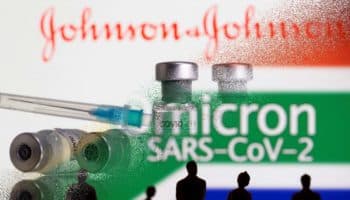 Refuerzo de Johnson & Johnson, eficaz para prevenir enfermedad grave por Ómicron | Video