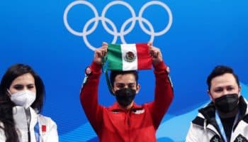 COM mantendrá beca de Donovan Carrillo | Video