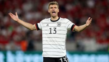 Thomas Müller considera que está lejos la igualdad salarial entre hombres y mujeres en el futbol germano | Video