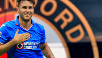 Santiago Giménez deja a Cruz Azul para recalar en el Feyenoord | Tuit
