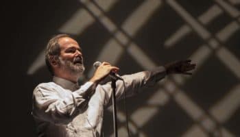 Juan Villoro recibe Reconocimiento a la Excelencia del Premio Gabo 2022