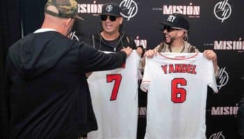 ¡Llegó el reguetón al beisbol profesional! Wisin y Yandel compran un equipo | Tuit