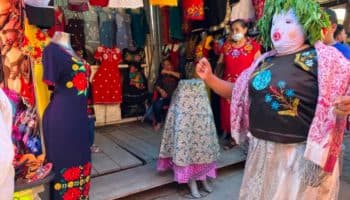 'El baile del viejo', tradición que no muere en Juchitán, Oaxaca