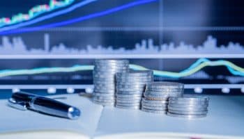 Estafas con IA y trading; víctimas relatan como operan por Facebook y WhatsApp | Video