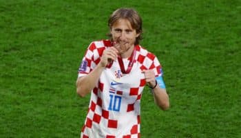 Luka Modric seguirá jugando con Croacia 'por lo menos hasta la Nations League' | Video