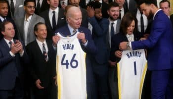 NBA: Recibe Joe Biden a Warriors de Golden State en la Casa Blanca | Video