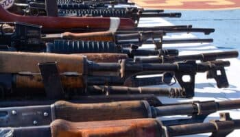 México pide a EU reabrir demanda por 10 mil mdd contra fabricantes de armas
