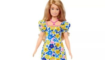 Mattel lanza Barbie que representa a persona con síndrome de Down