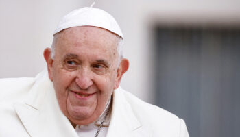 Francisco, el papa 'peronista' que los argentinos odian amar | Connectas