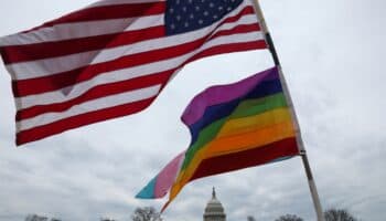 Biden rechaza proyecto que impide competir a atletas trans