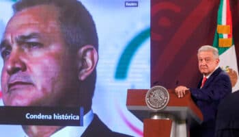 AMLO se lanza contra Poder Judicial por amparo a García Luna