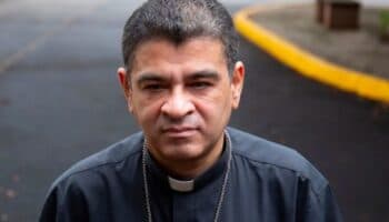 Policía de Nicaragua acusa de 'lavado de dinero' a Iglesia católica